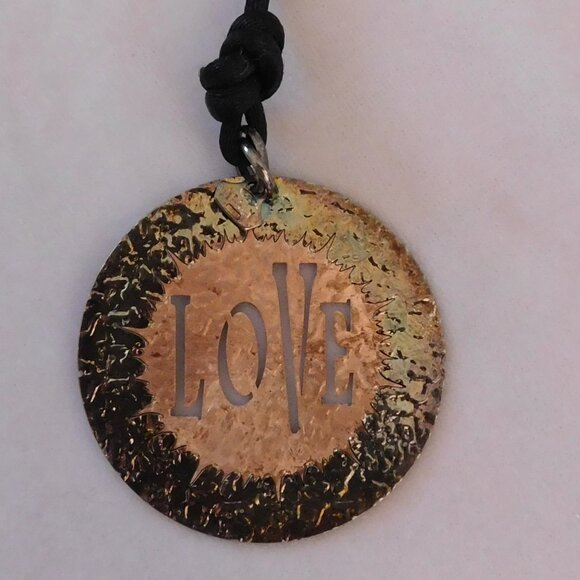 Ladies "LOVE" Rosato Necklace - Made in Italy - Picture 3 of 4